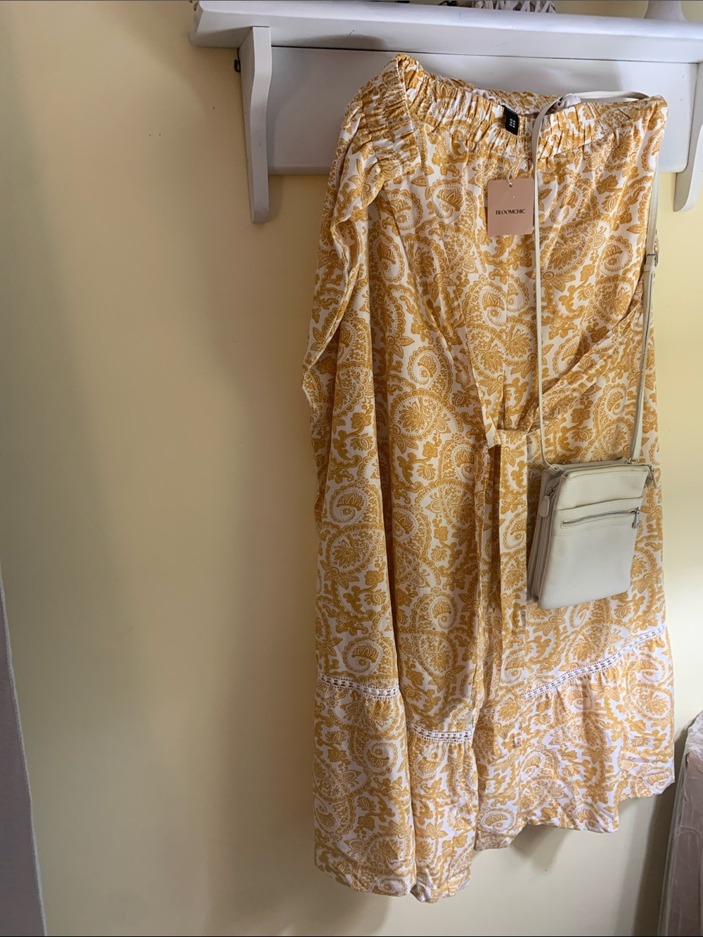 BloomChic Yellow Paisley palazzo pant
